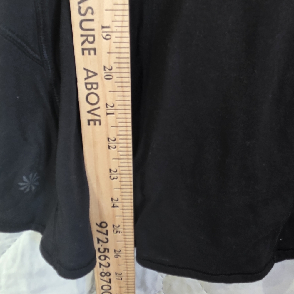 Athleta Black Women's Top Sz M - Picture 8 of 8